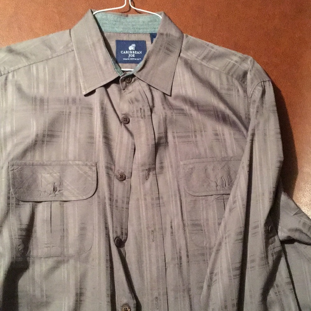 Men’s dress shirt